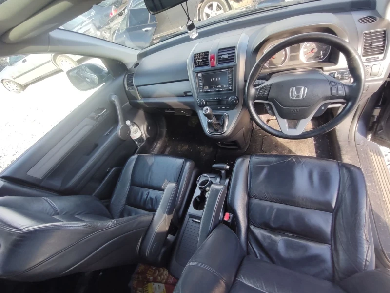 Honda Cr-v 2.2/140/Дистроник , снимка 9 - Автомобили и джипове - 53053486