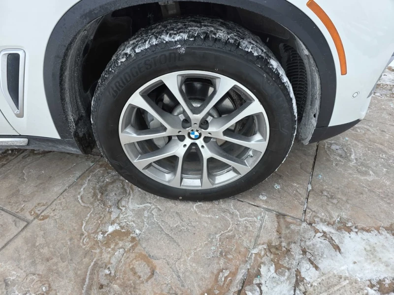 BMW X5 2022 xDrive40i * CARFAX * БЕЗ ПЪРВОНАЧАЛНА ВНОСКА, снимка 6 - Автомобили и джипове - 53216638