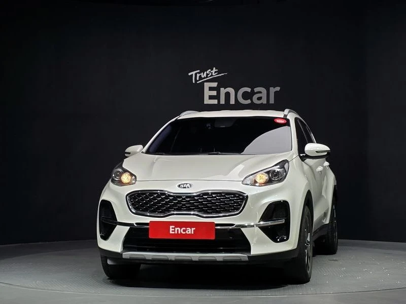Kia Sportage Diesel 2.0 2WD| 181к.с.| ВКЛ.ТЕХНОТЕСТ, снимка 3 - Автомобили и джипове - 55222243