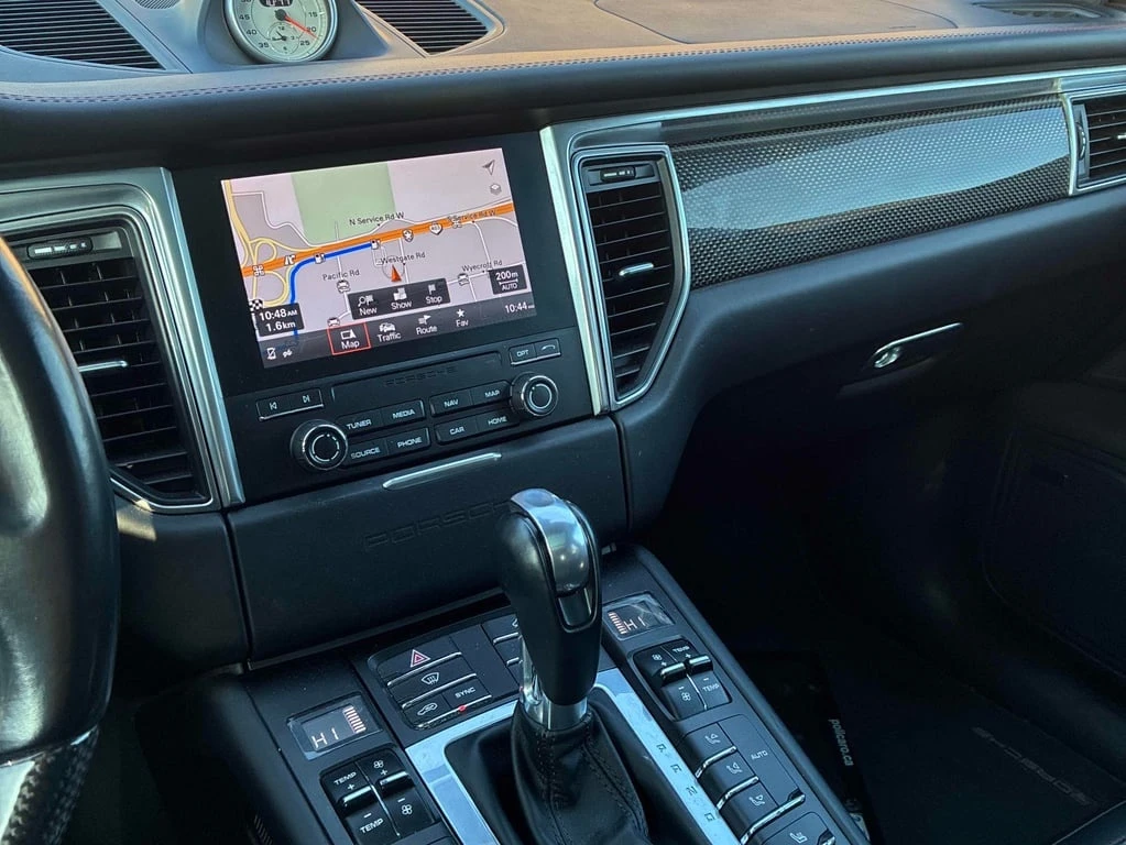 Porsche Macan * Turbo * CARFAX * БЕЗ ПЪРВОНАЧАЛНА ВНОСКА - изображение 8