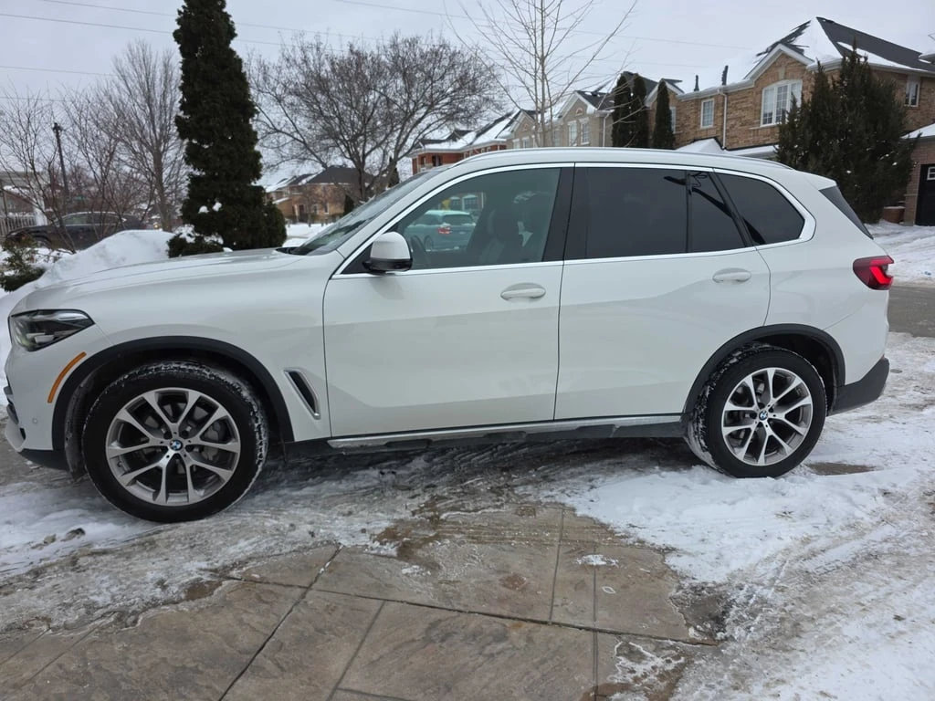 BMW X5 2022 xDrive40i * CARFAX * БЕЗ ПЪРВОНАЧАЛНА ВНОСКА - изображение 3