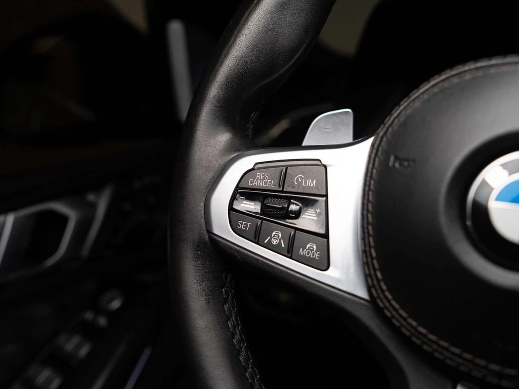 BMW X7 * xDrive50i * Premium Package * Panoramic  | Mobile.bg � ����������� 11