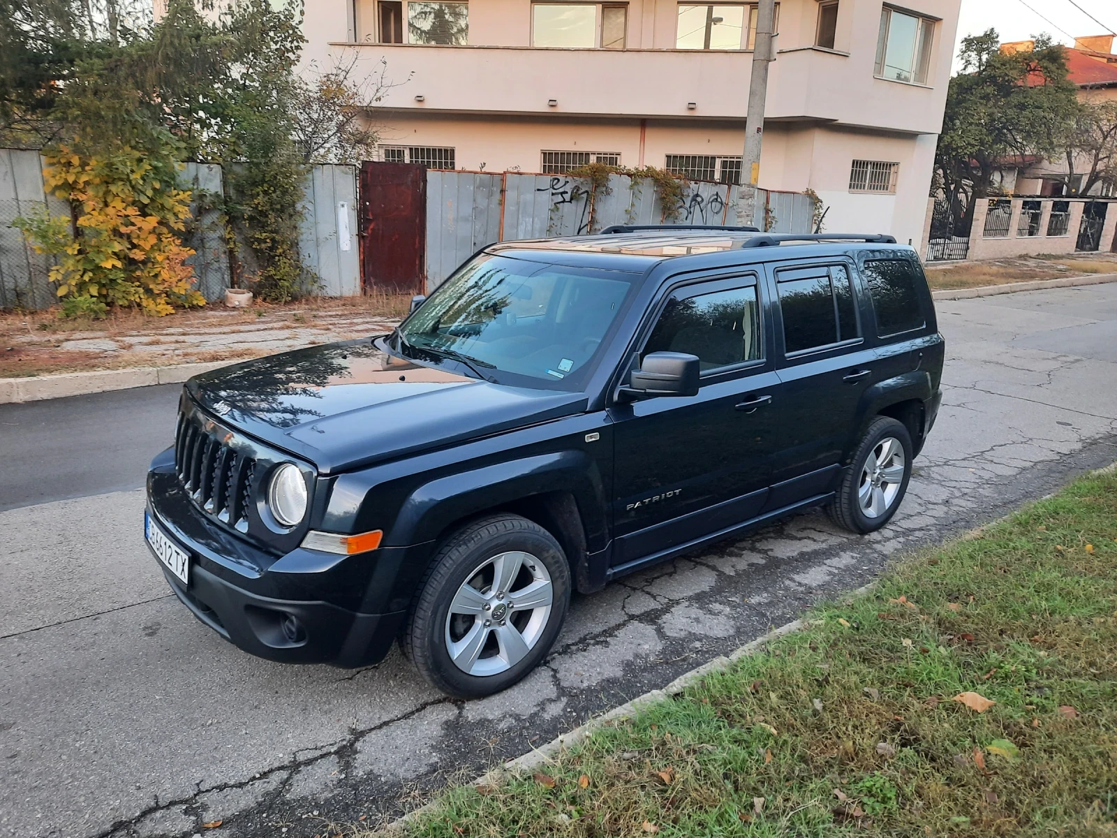 Jeep Patriot 2.4 Dual VVT , снимка 11 - Автомобили и джипове - 53391627