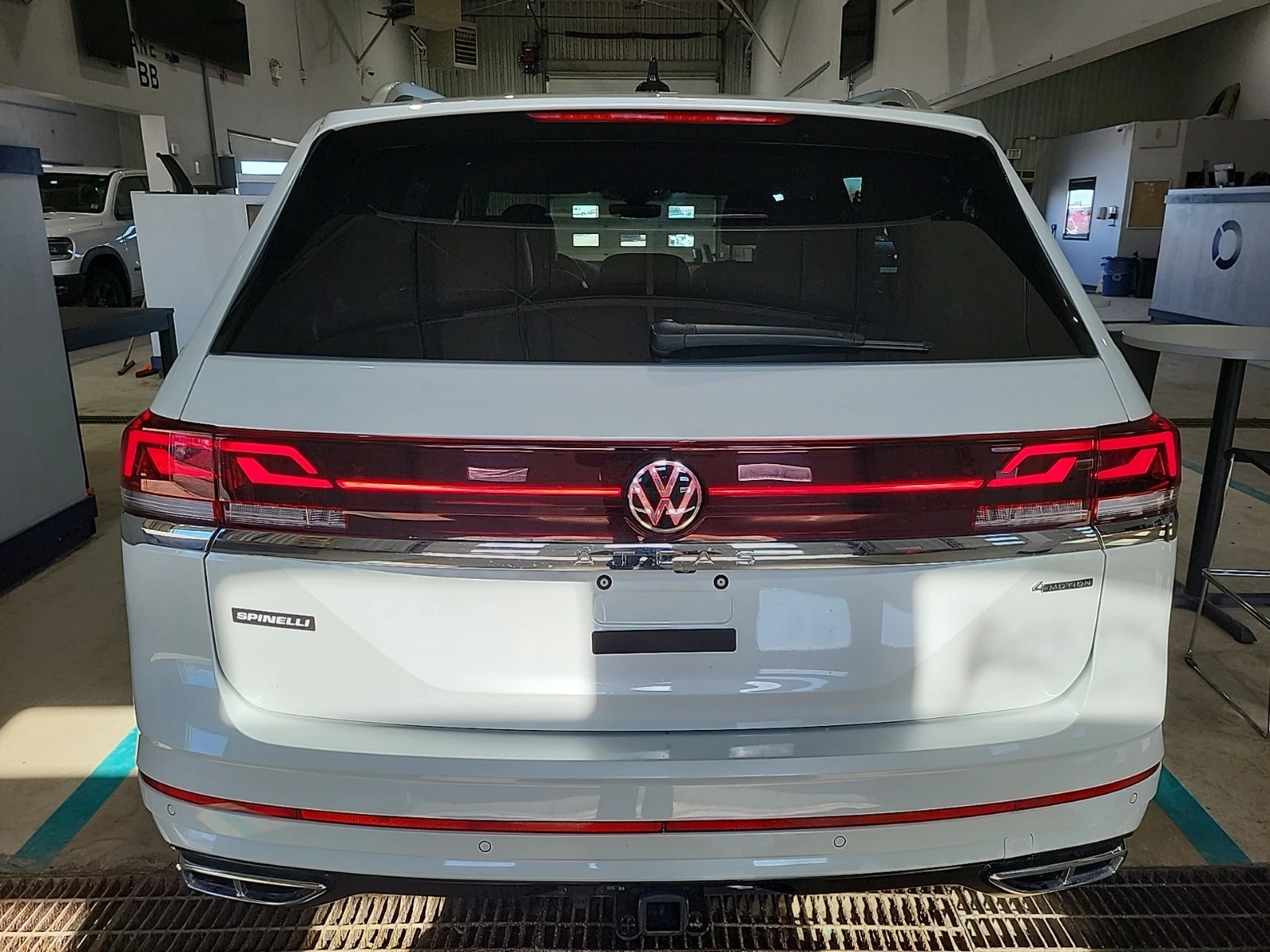 VW Atlas * * CARFAX * * АВТО КРЕДИТ * * , снимка 5 - Автомобили и джипове - 53866509