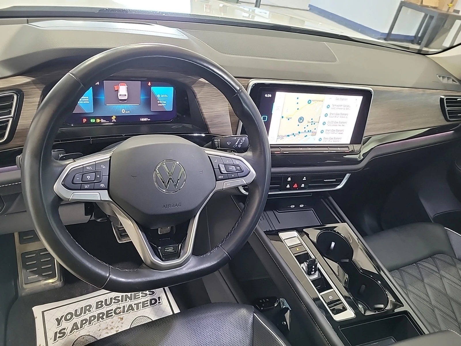 VW Atlas * * CARFAX * * АВТО КРЕДИТ * * , снимка 7 - Автомобили и джипове - 53866509