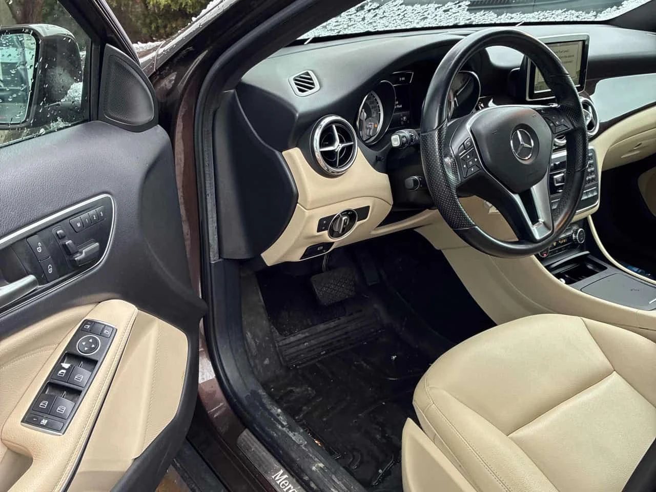 Mercedes-Benz GLA 250 4MATIC * ������� * �������� * ����� ���� + ������  | Mobile.bg � ����������� 8