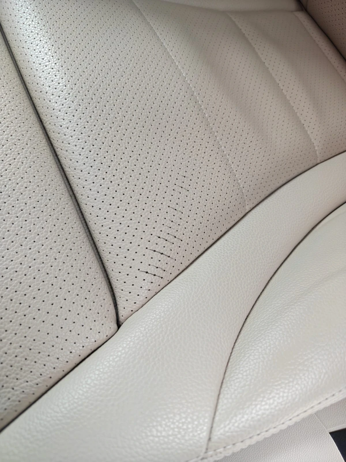 Mercedes-Benz GLC 300, снимка 16 - Автомобили и джипове - 54080984