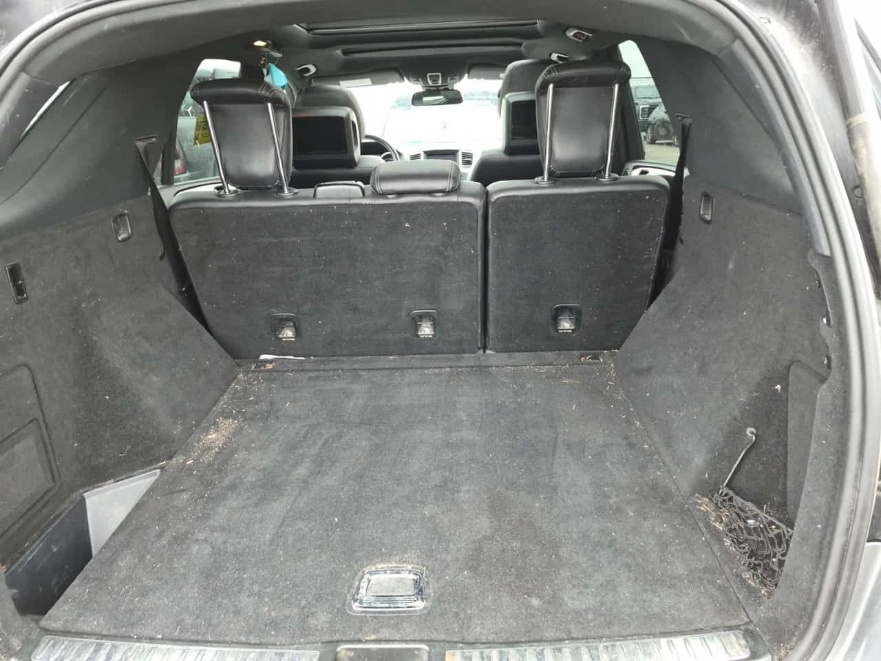 Mercedes-Benz ML 350 АМГ ПАКЕТ/BLUETEC/2 КЛЮЧА/ПАНО/ПОДГРЕВ/ПАМЕТ , снимка 12 - Автомобили и джипове - 54116059