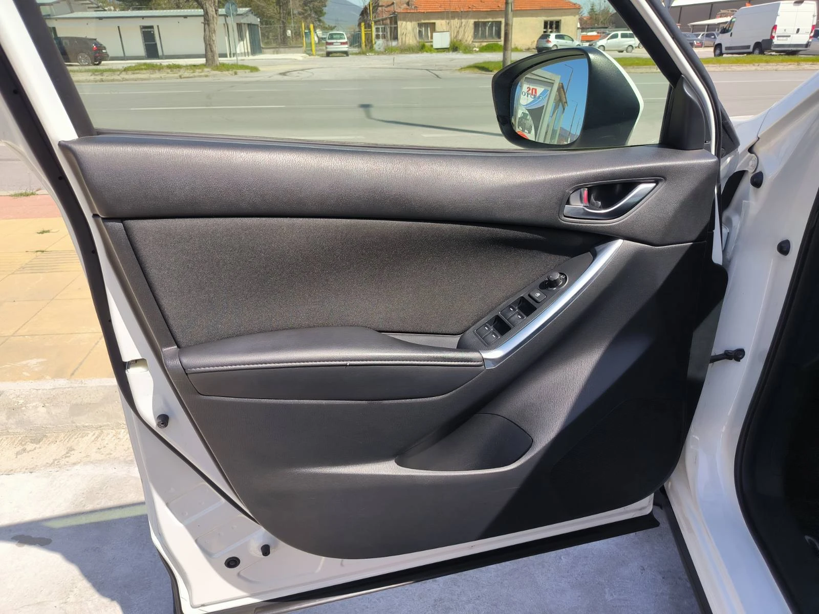 Mazda CX-5 2.2d-Navi-Automat-Euro-6B, снимка 12 - Автомобили и джипове - 54227449