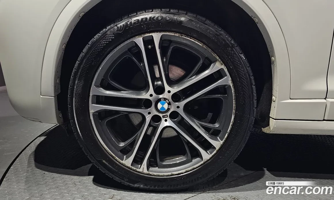 BMW X4 XDRIVE20D| M PACK| HUD| КАМЕРА| ПОДГРЕВ| , снимка 16 - Автомобили и джипове - 54459508