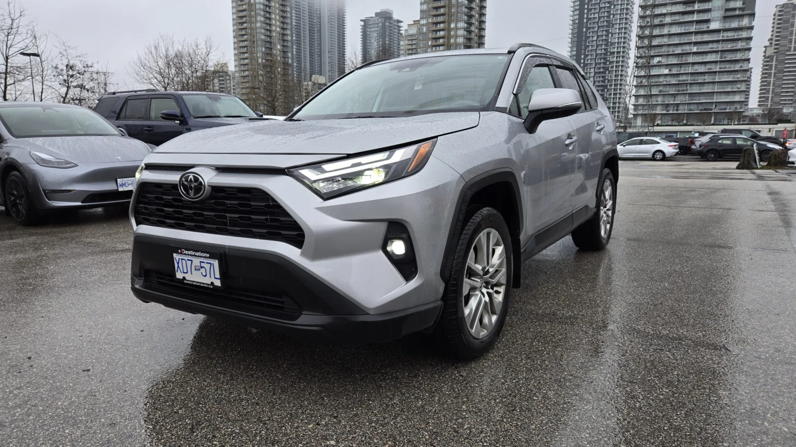 Toyota Rav4 * * CARFAX * * АВТО КРЕДИТ * * Цена до БГ * * , снимка 1 - Автомобили и джипове - 54482280