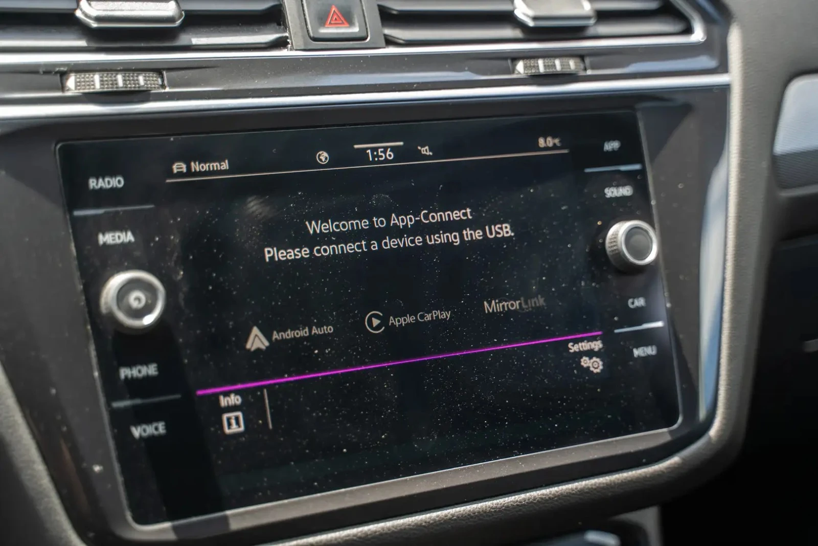 VW Tiguan Comfortline * AвтоКредит * (ЦЕНА ДО БГ), снимка 12 - Автомобили и джипове - 55184827