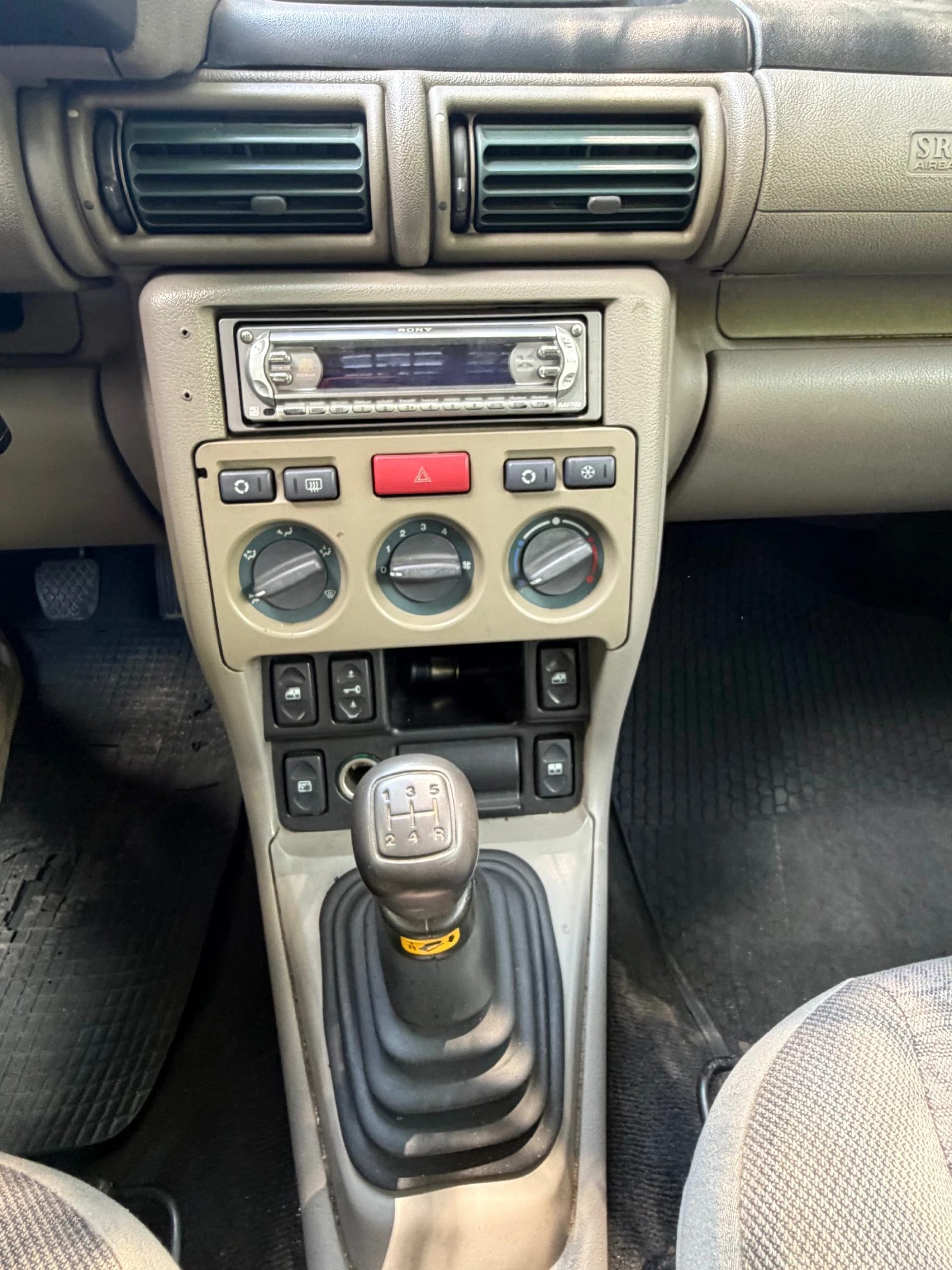 Land Rover Freelander 4X4, снимка 15 - Автомобили и джипове - 55202352