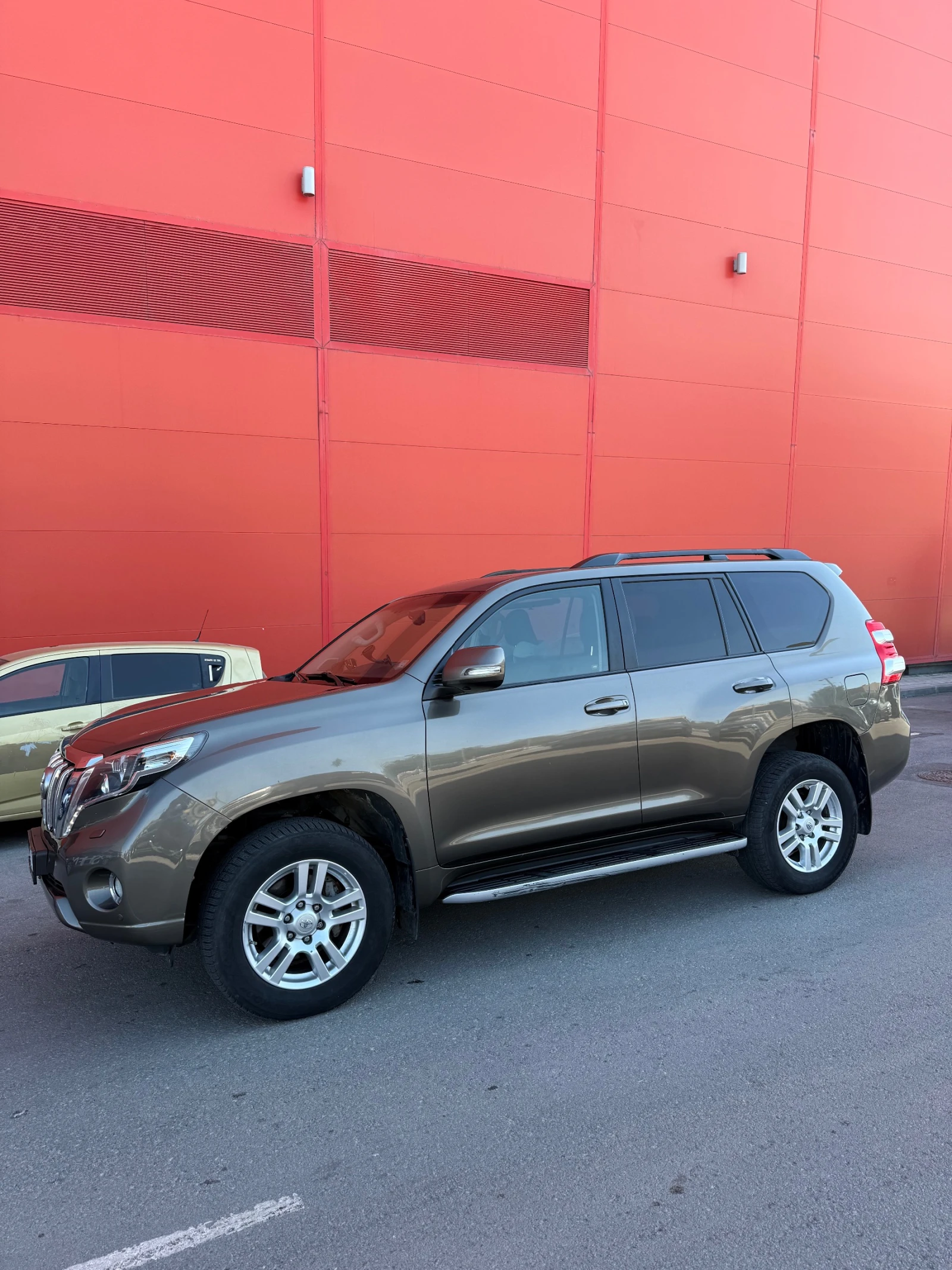 Toyota Land cruiser 150, снимка 3 - Автомобили и джипове - 55903148