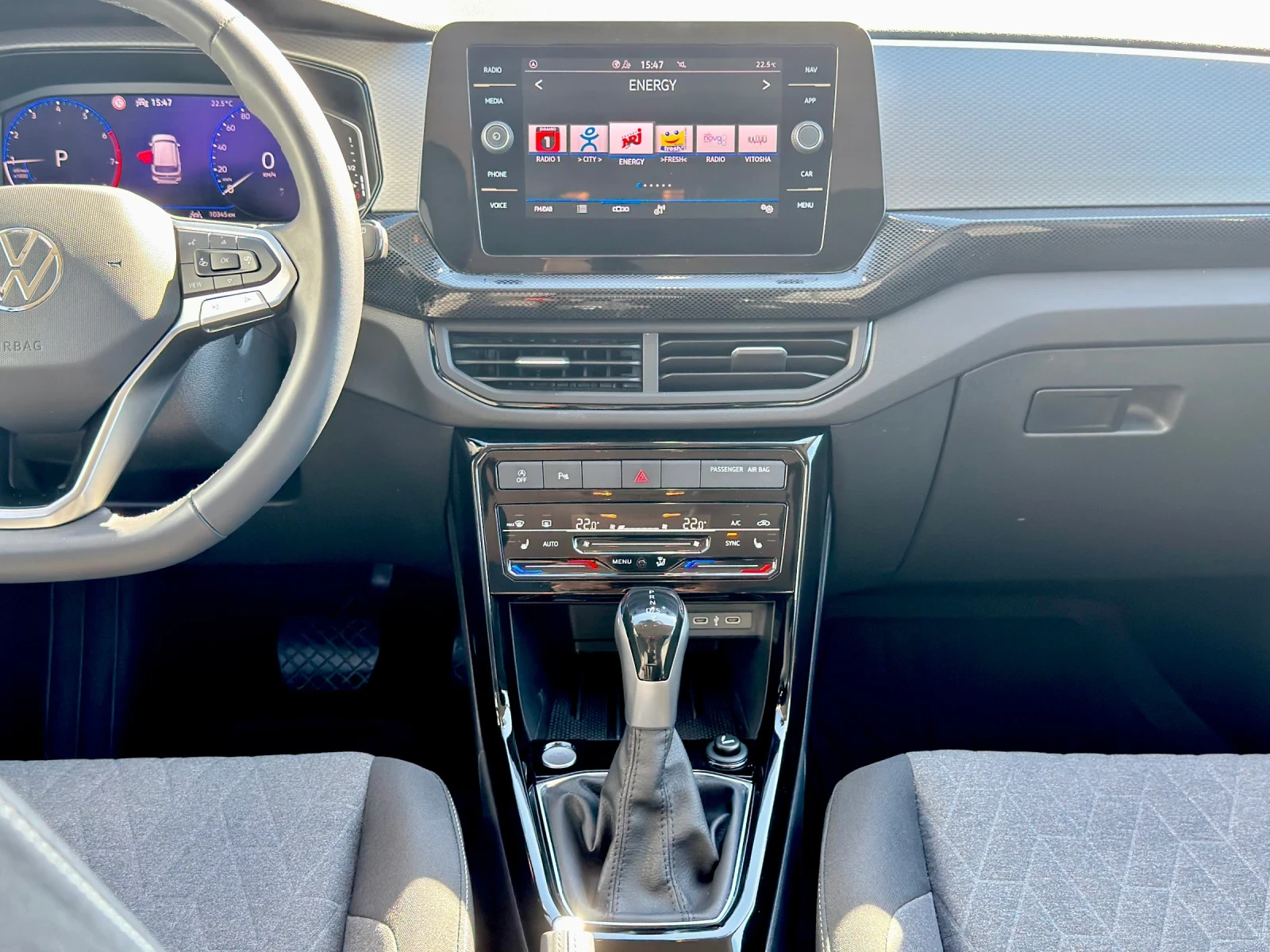 VW T-Cross Life Plus 1.0 TSI DSG, снимка 11 - Автомобили и джипове - 56076218