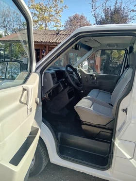 Обява за продажба на VW Transporter 2.5TDi КЛИМАТИК дълга БАЗА ~8 900 лв. - изображение 4
