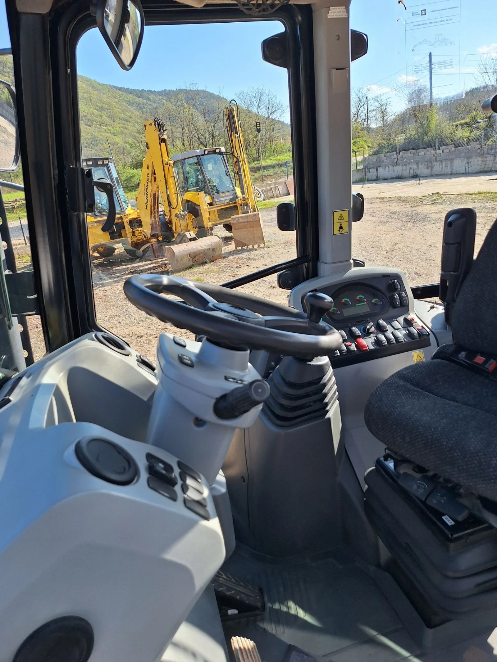 ����� Caterpillar 432 | Mobile.bg � ����������� 11