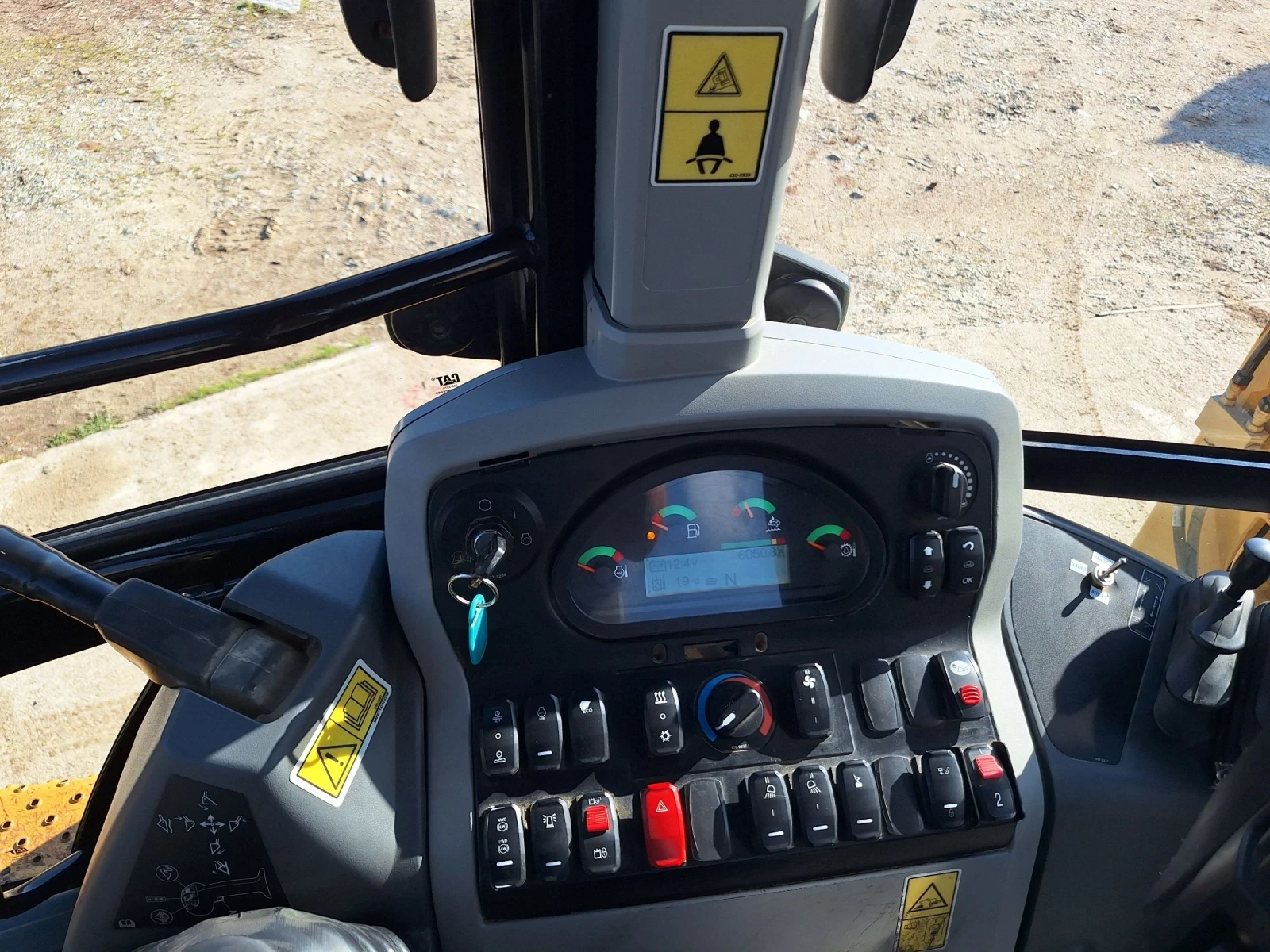 ����� Caterpillar 432 | Mobile.bg � ����������� 10