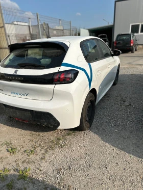 Peugeot 208 1.2 Автоматик, снимка 3
