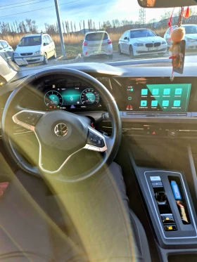 VW Golf 8 2. 0 TDI DSG   150 к. с. | 76 000 км | Много екс, снимка 11