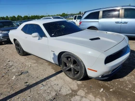 Dodge Challenger 5.7l Sxt, снимка 4