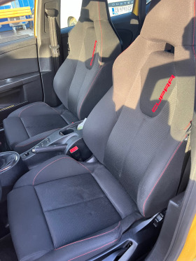 Seat Leon Cupra 2.0 T, снимка 14 - Автомобили и джипове - 45536163