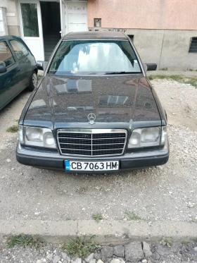 Mercedes-Benz 124 2.0i, снимка 1