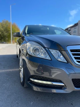 Mercedes-Benz E 350 AVANTGARDE / ВТОРИ СОБСТВЕНИК / 14 ГОДИНИ ИСТОРИЯ , снимка 7