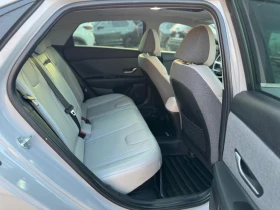 Hyundai Elantra Ultimate Hybrid | Clean Carfax| Two-Tone Interior | Mobile.bg � ����� ������ 14
