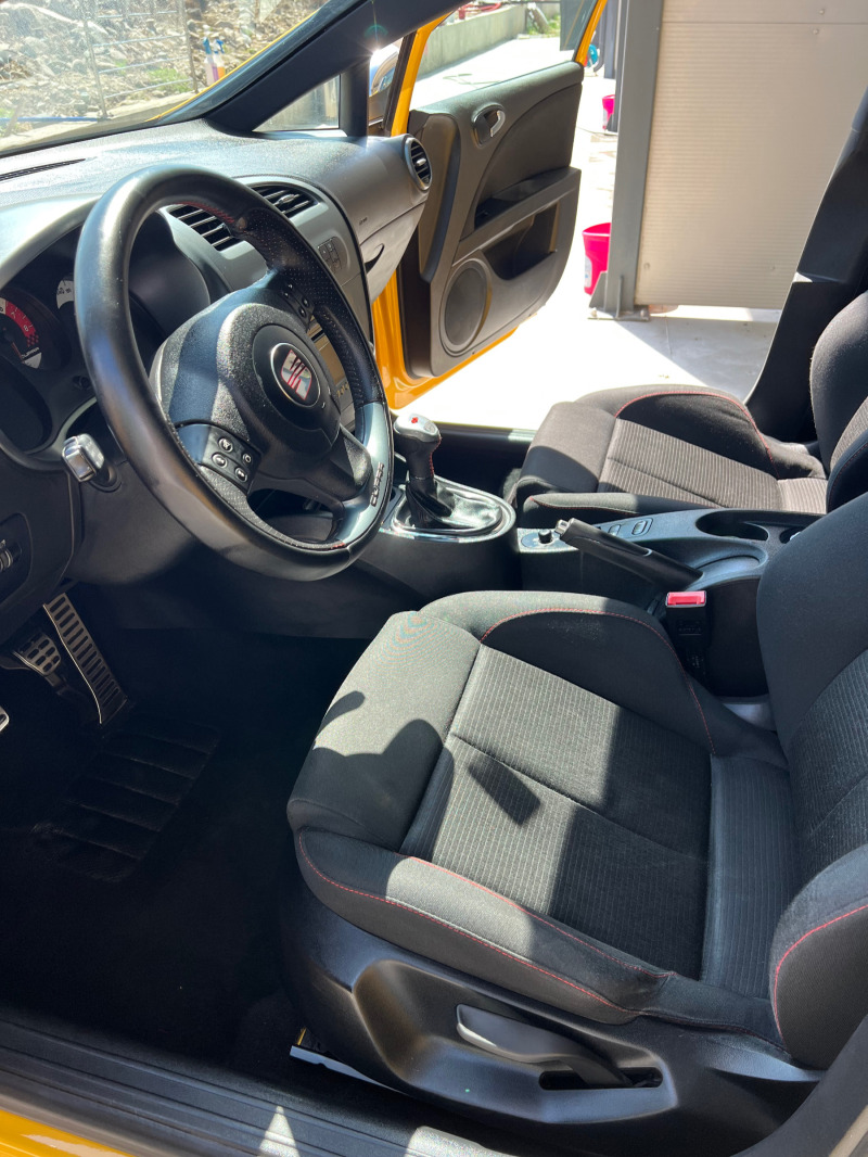 Seat Leon Cupra 2.0 T, снимка 12 - Автомобили и джипове - 46415689