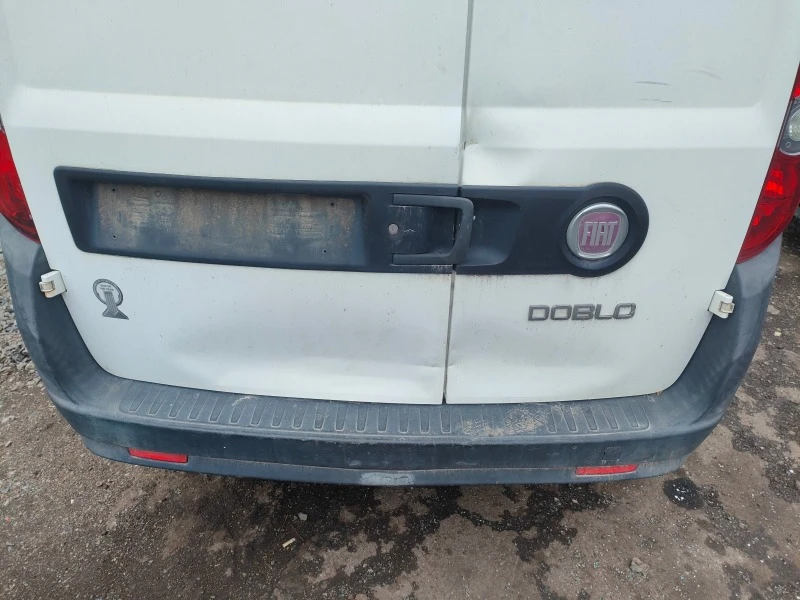 Fiat Doblo 1.3cdti, снимка 5 - Автомобили и джипове - 44681366