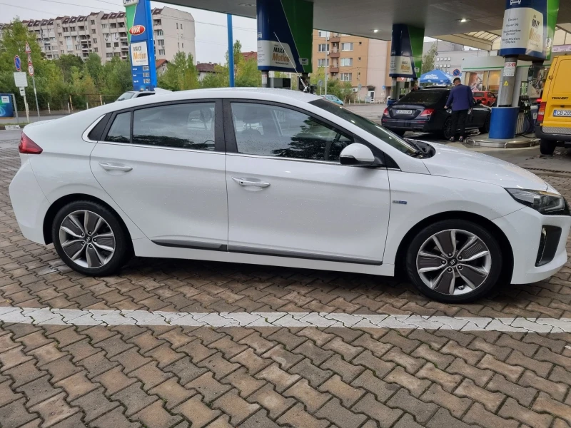 Hyundai Ioniq Hybrid, снимка 3 - Автомобили и джипове - 47477100