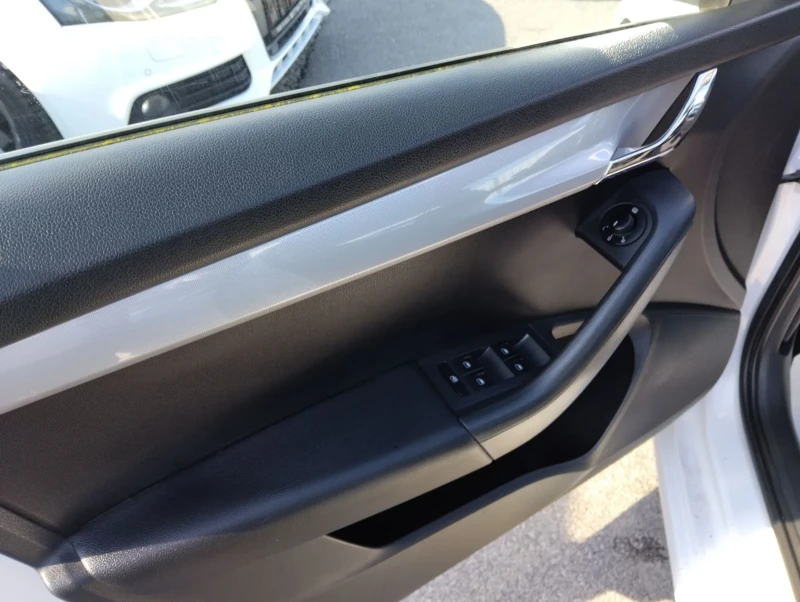 Skoda Octavia 4х4, снимка 9 - Автомобили и джипове - 50154688