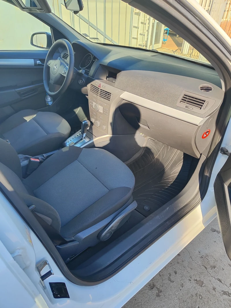 Opel Astra 1.9, снимка 6 - Автомобили и джипове - 52214756