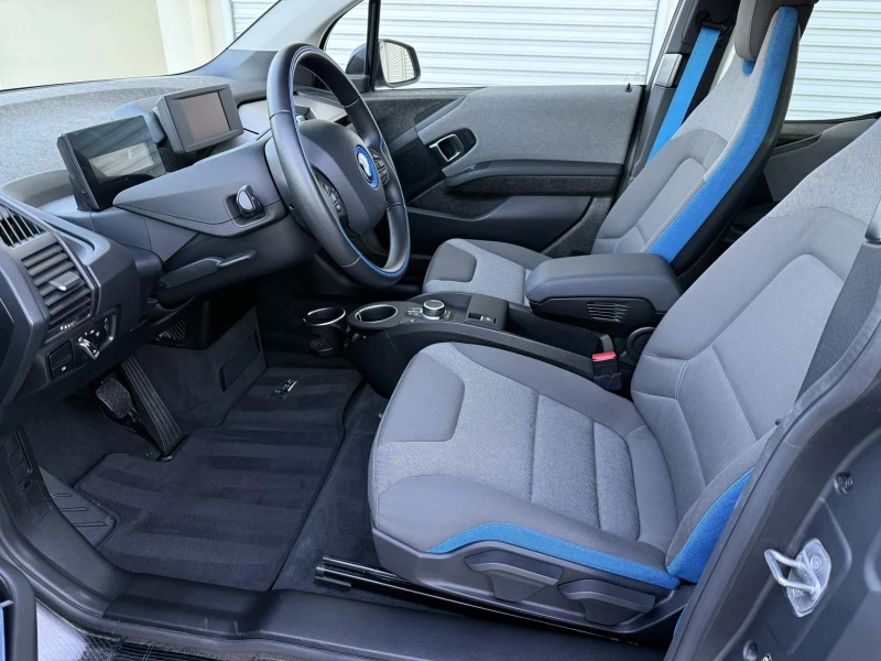 BMW i3 S LED PANO, снимка 13 - Автомобили и джипове - 52657191