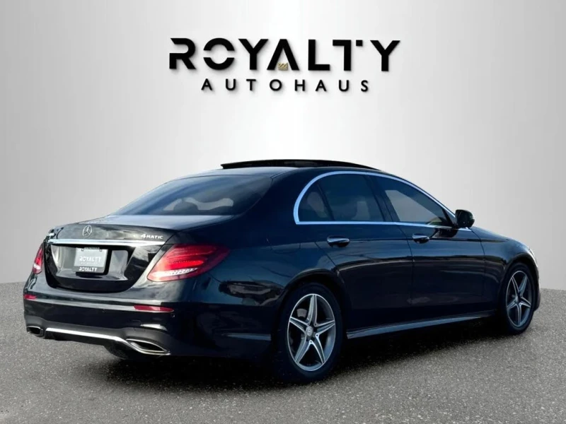 Mercedes-Benz E 300 4MATIC BURMESTER* PANO* ПОДГРЕВ* ОБДУХВАНЕ* CAM* , снимка 4 - Автомобили и джипове - 52837165