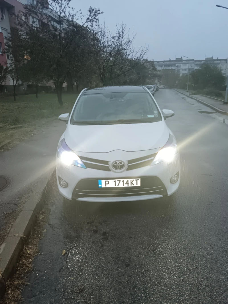 Toyota Verso 2000 D4D 126K.C 6+ 1 места, снимка 7 - Автомобили и джипове - 52897078