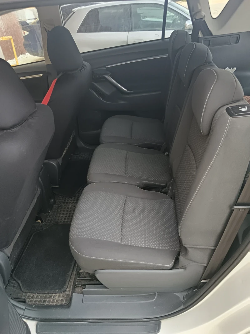 Toyota Verso 2000 D4D 126K.C 6+ 1 места, снимка 11 - Автомобили и джипове - 52897078