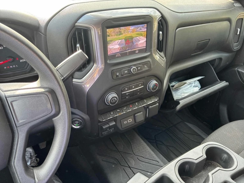 Chevrolet Silverado * Custom * CARFAX * БЕЗ ПЪРВОНАЧАЛНА ВНОСКА, снимка 8 - Автомобили и джипове - 53023476