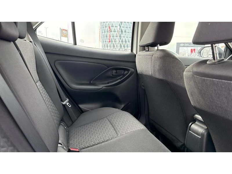 Toyota Yaris Cross 1.5P MULTIDRIVE S ACTIVE, снимка 7 - Автомобили и джипове - 49584378