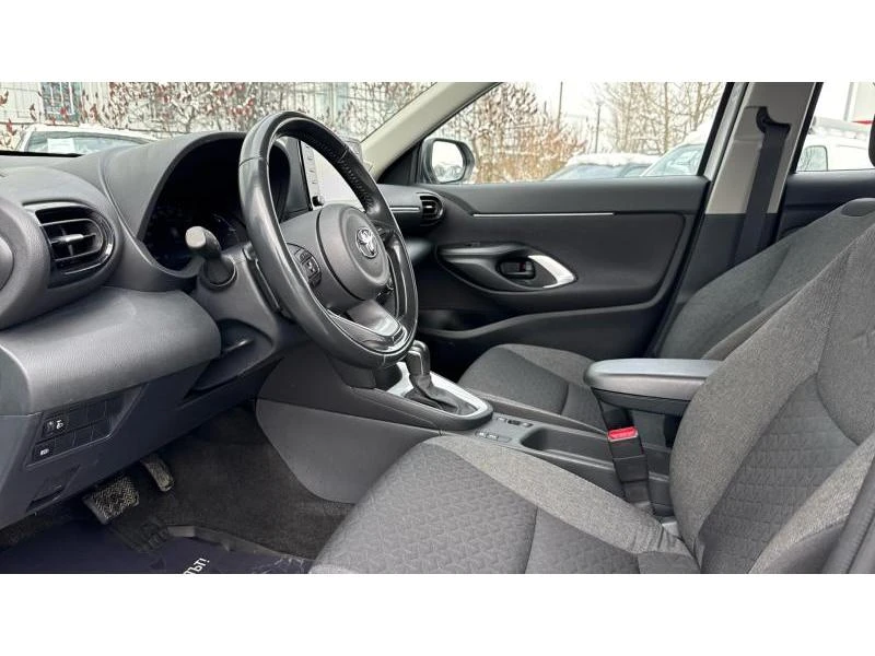 Toyota Yaris Cross 1.5P MULTIDRIVE S ACTIVE, снимка 12 - Автомобили и джипове - 49584378