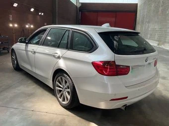 BMW 320 Очакван внос , снимка 2 - Автомобили и джипове - 54305041