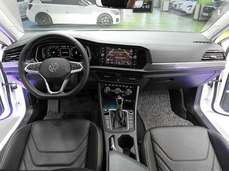 VW Jetta  7Th Generation 1.5 Tsi Prestige, снимка 7 - Автомобили и джипове - 56578789