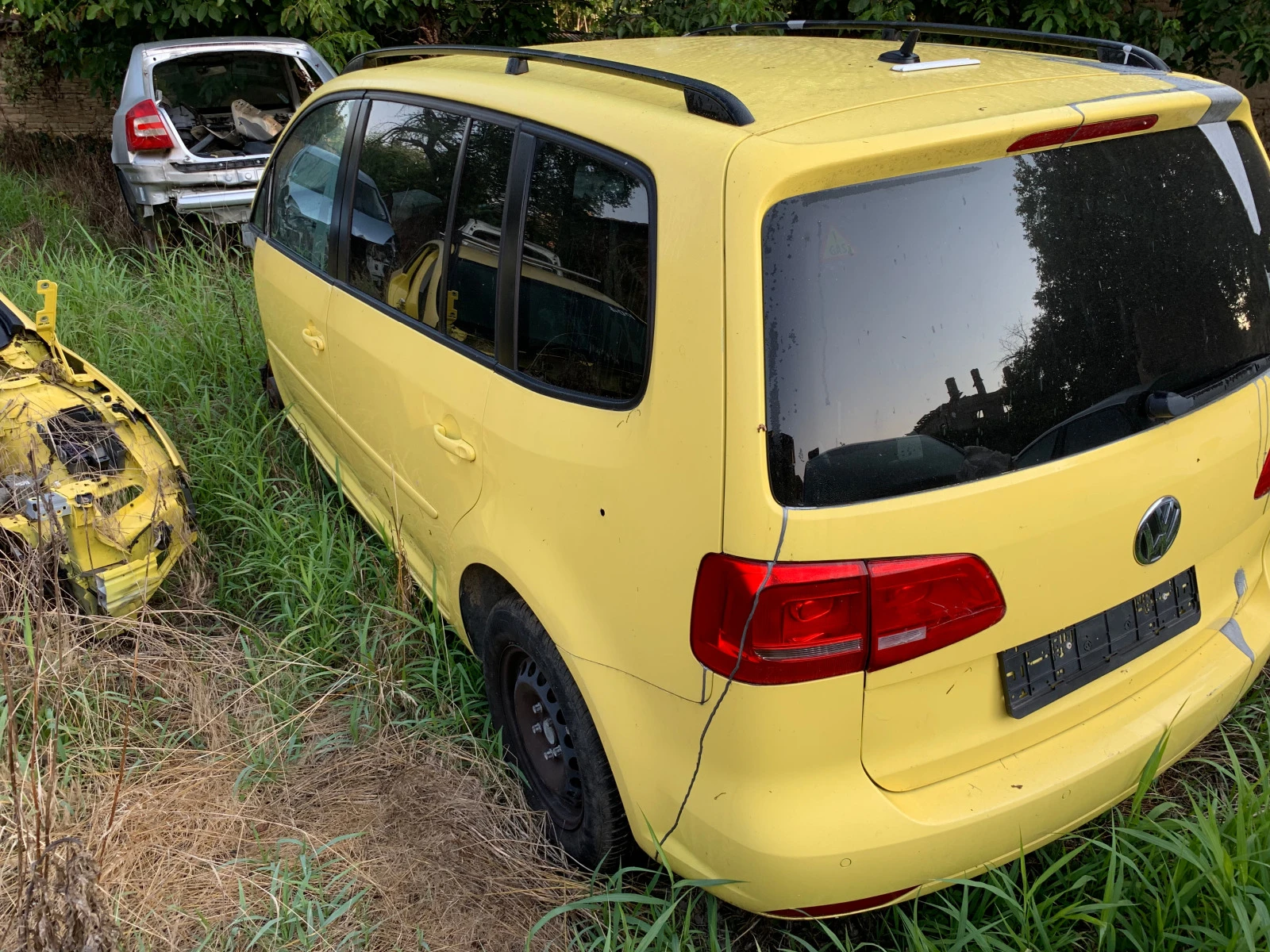 VW Touran 1.4TSI 150ps. | Auto.bg — изображение 1