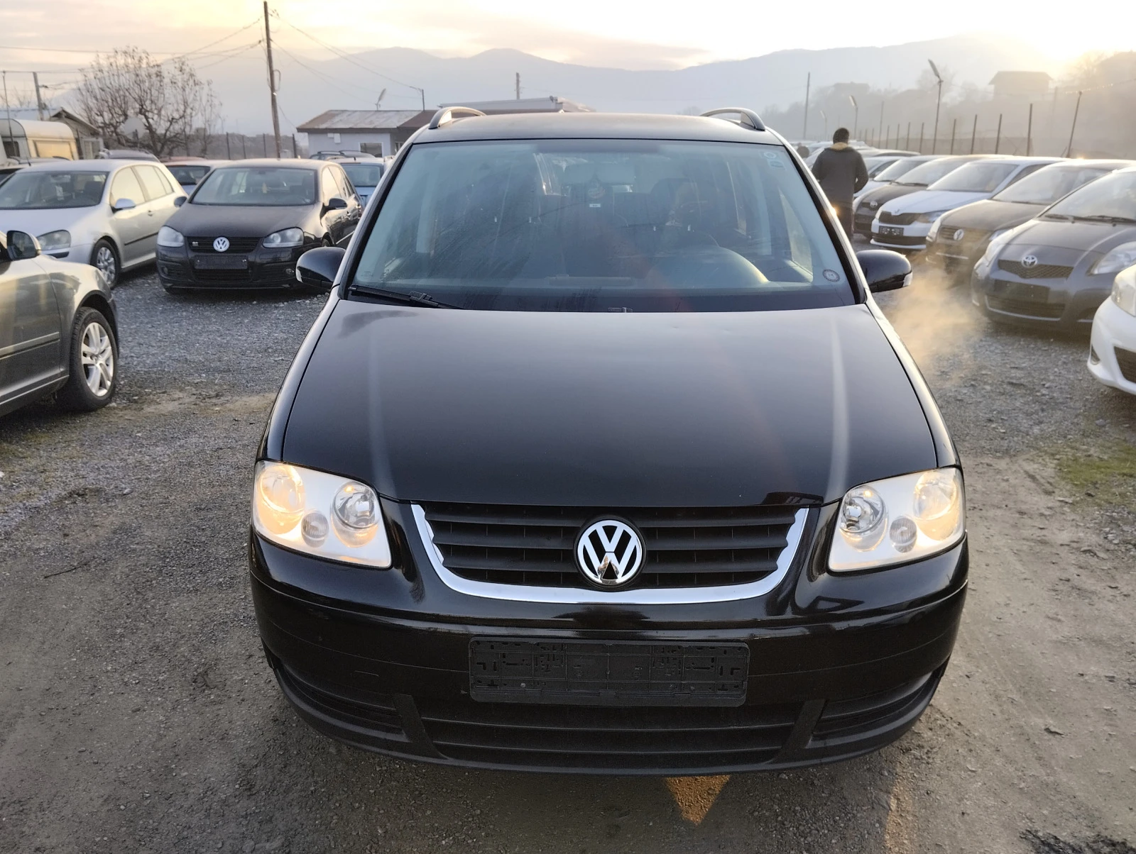 VW Touran 1.9 TDI - 7 Места  - изображение 3