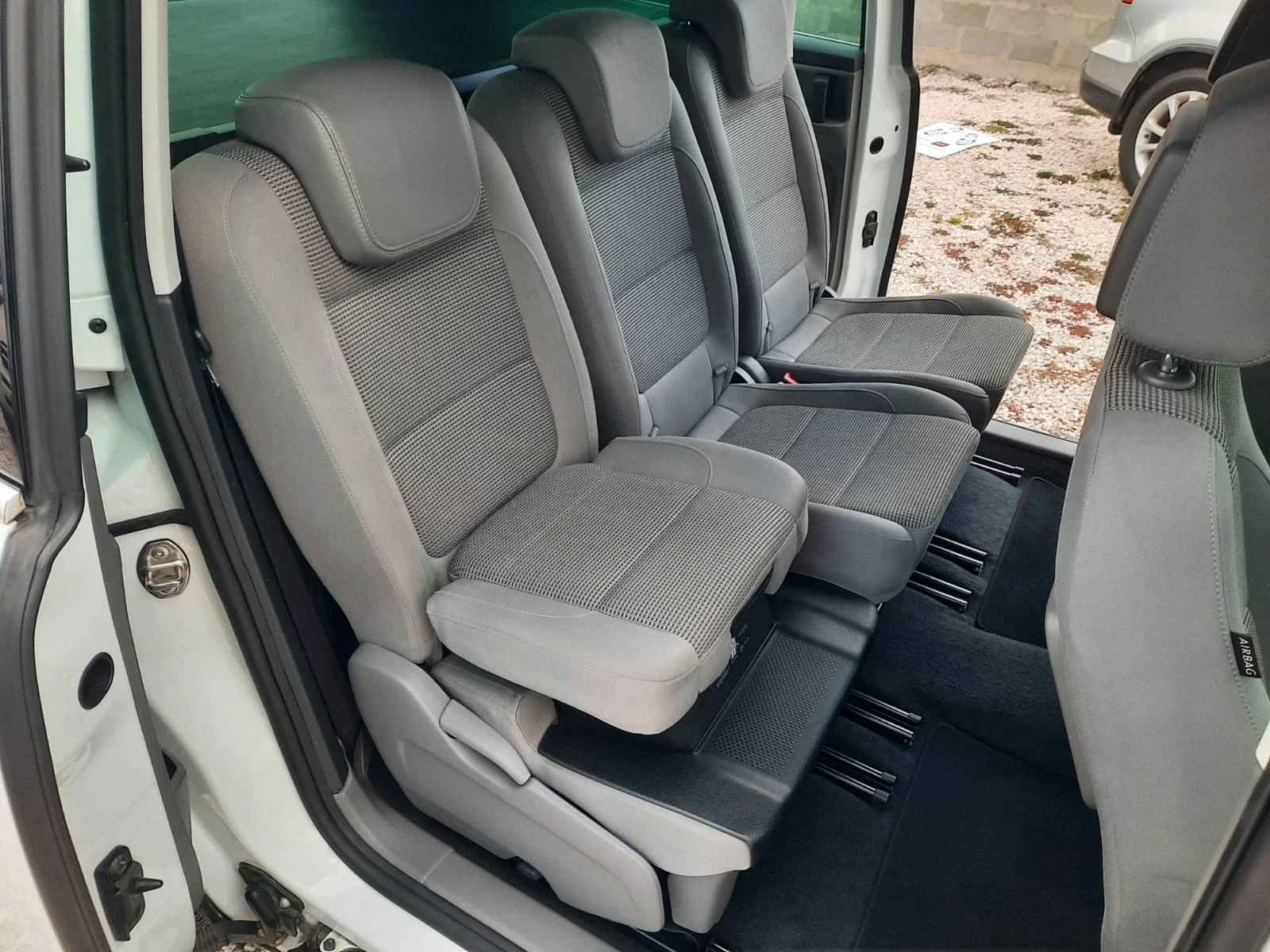 VW Sharan 2.0TDI 140  | Mobile.bg   12