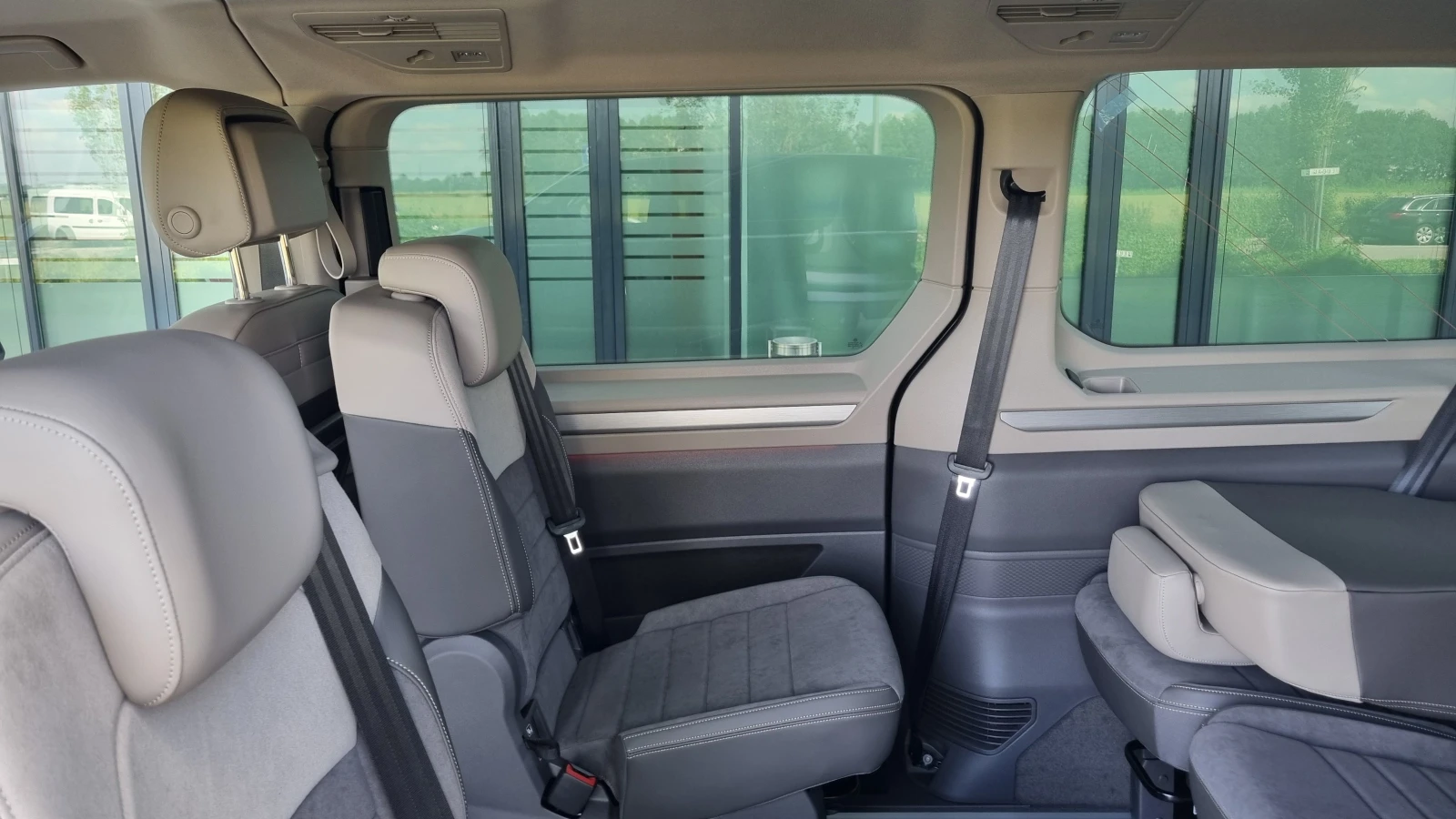 VW Multivan Т7 Style L 2.0 TDI - изображение 8