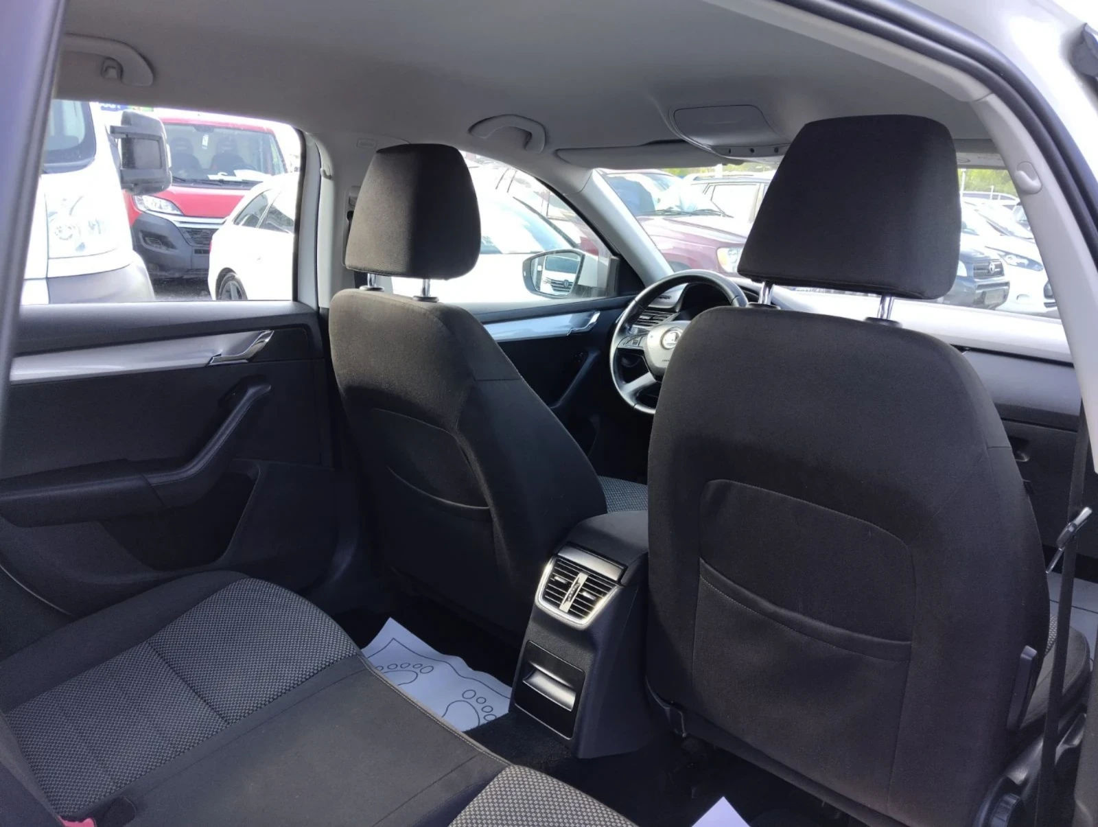 Skoda Octavia 44 | Mobile.bg   14