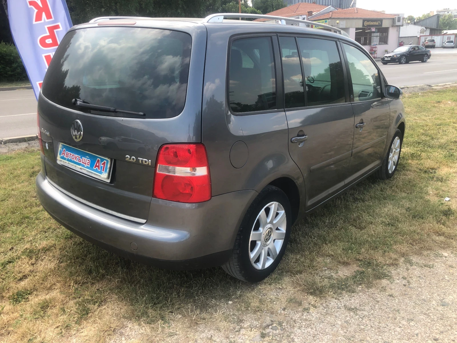 VW Touran  - изображение 5