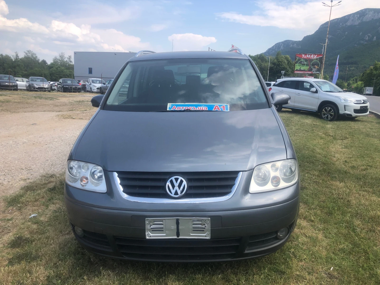 VW Touran  - изображение 2